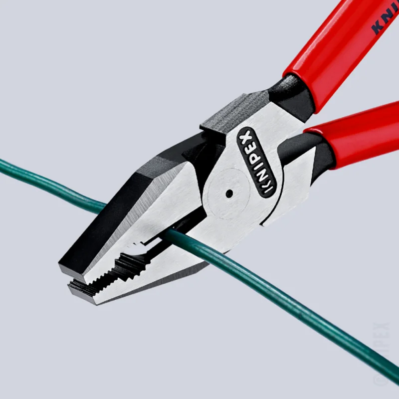 pince universelle knipex à forte démultiplication