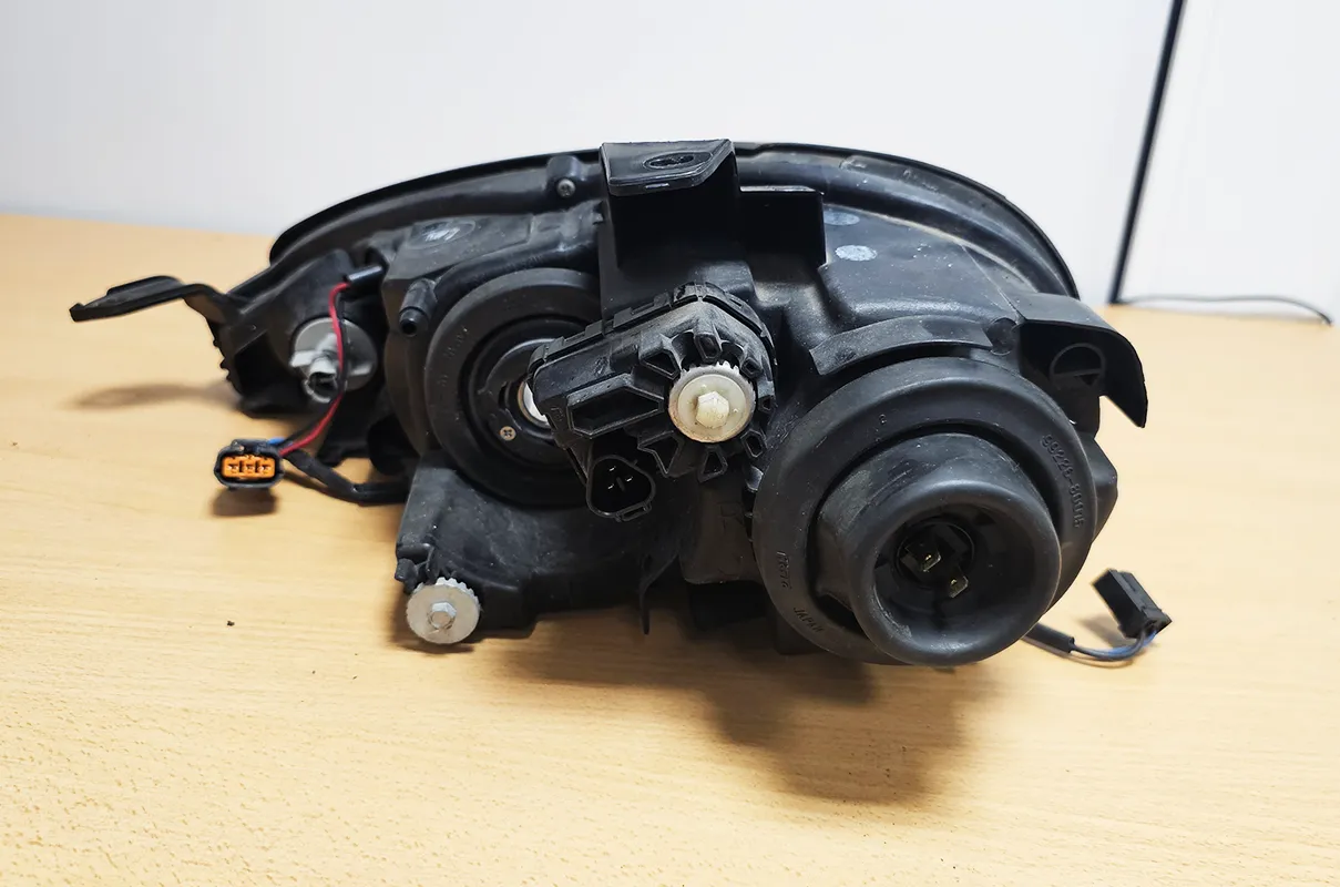 phare avant lhd droit mx5 nbfl